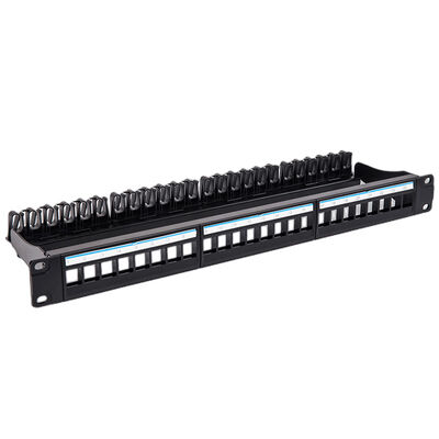 Crics trapézoïdaux noirs du blanc RJ45 du port CAT6 du tableau de connexions d'UTP 1U 24